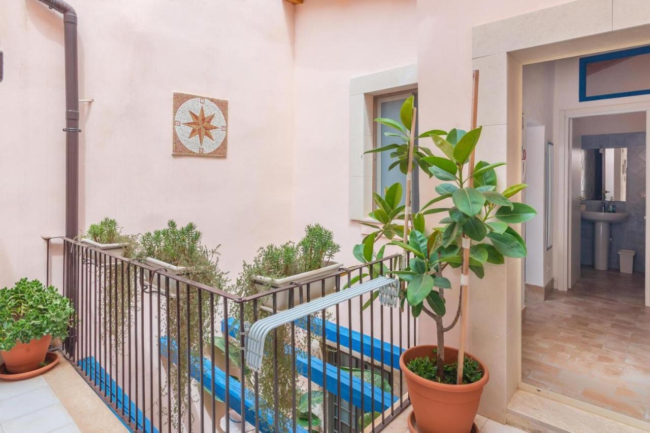 Il Riad Del Capitano Siraküza Dış mekan fotoğraf